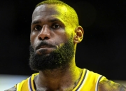 奇异果体育-詹姆斯遭遇三连败，尤文图斯教练面临压力！的简单介绍