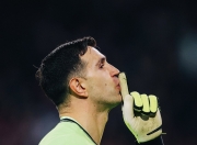 奇异果体育-集结日突围战来临，里尔围绕美洲杯复出首秀，信心回归，球队文化被再次提及(布瓦尔和佩库歇)