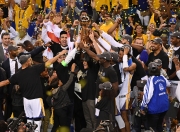 奇异果体育-包含杜兰特在塞尔维亚队比赛中高光表现，精彩发挥引发热议！的词条